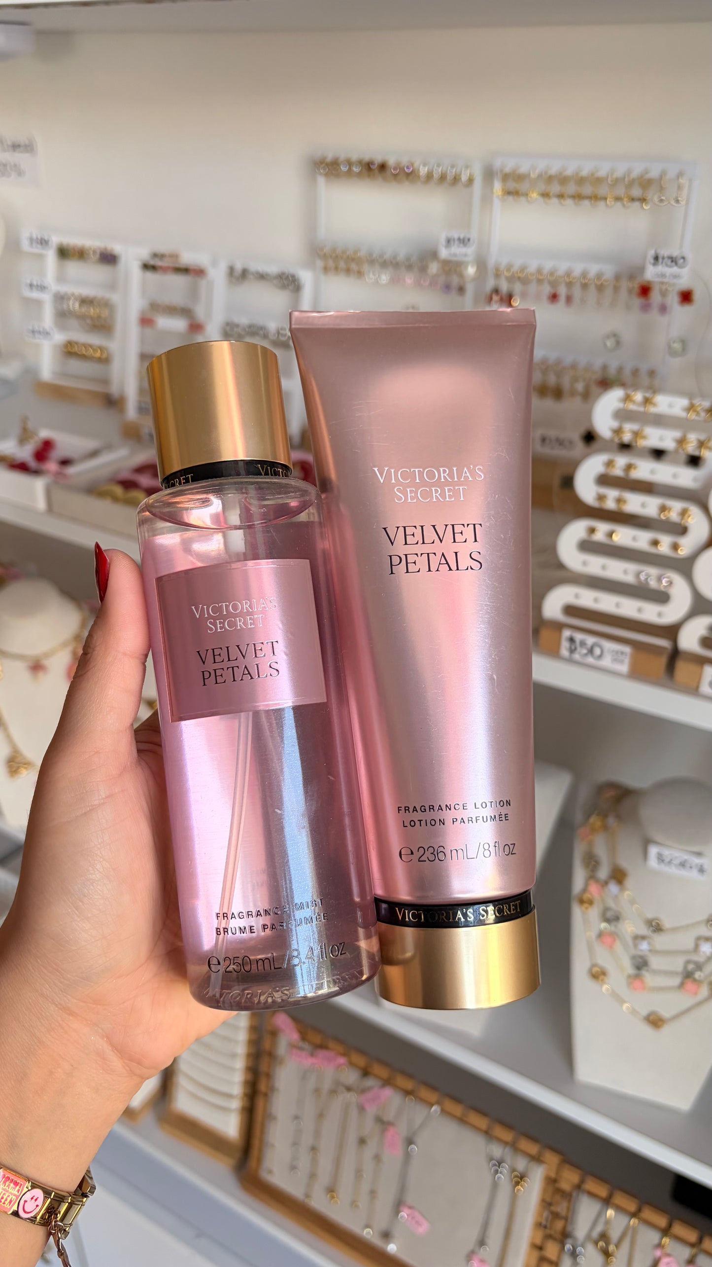 Dúo body mist y crema Velvet Petals Victoria’s Secret