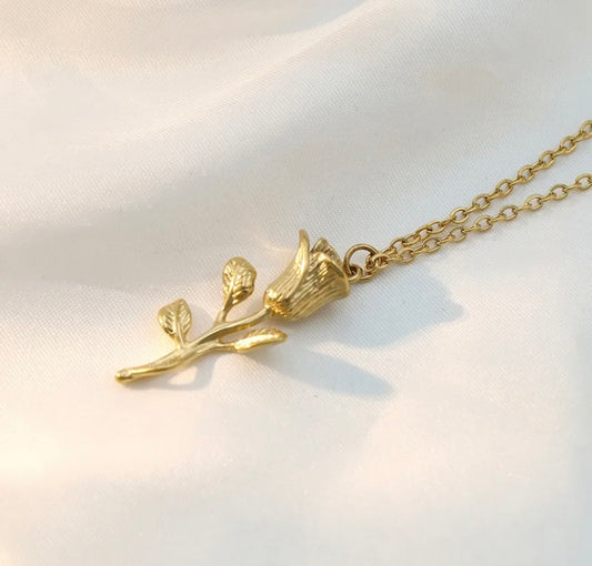 Collar Bella