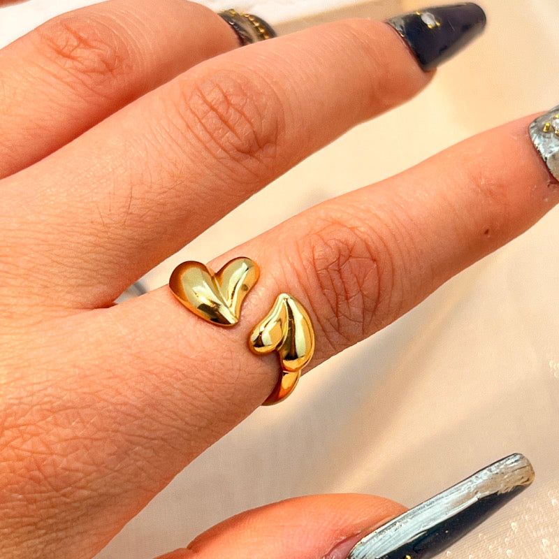 Anillo Corazones Dorado