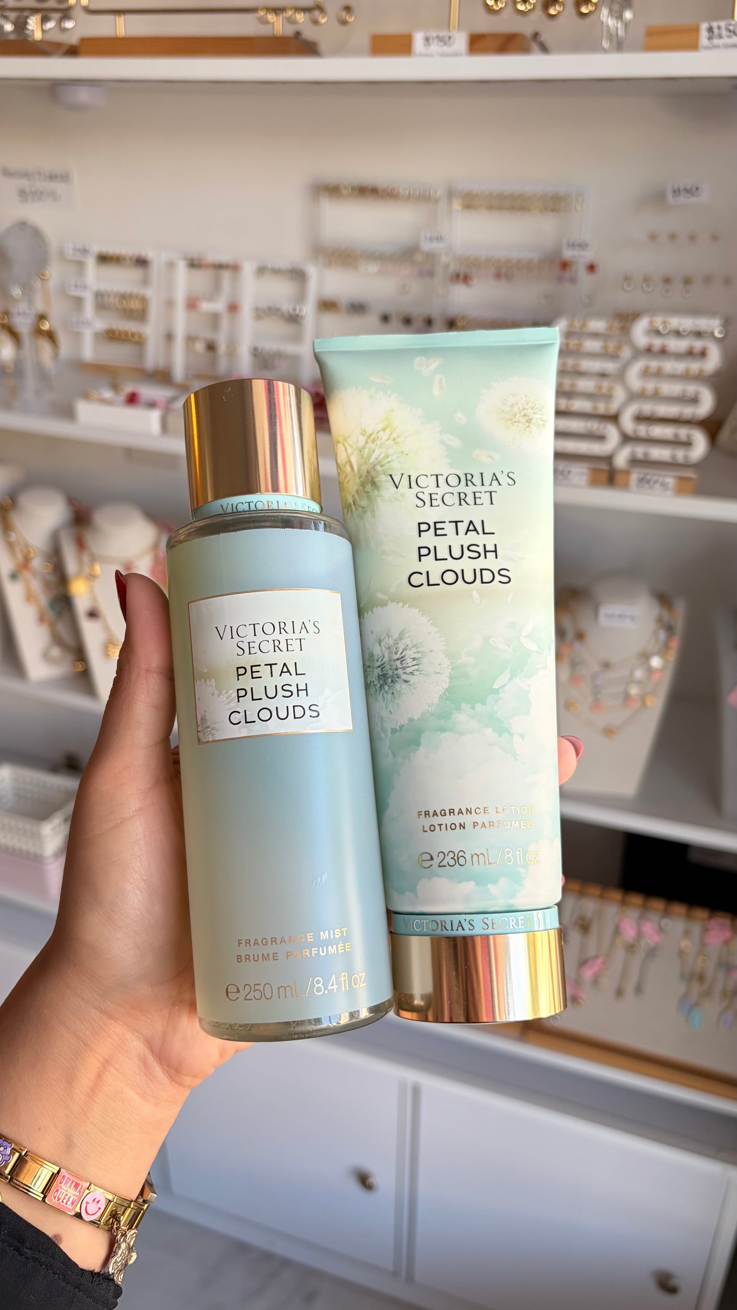 Dúo body mist y crema Petals Plush Clouds Victoria’s Secret