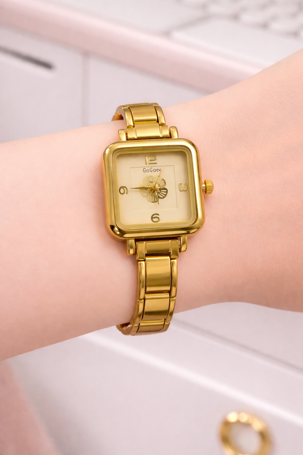 Reloj Italiano Dorado Cuadrado Blanco