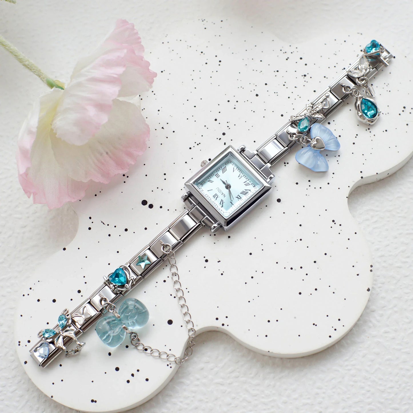 Reloj Italiano Plateado Cuadrado Fondo Azul Con Charm Azules