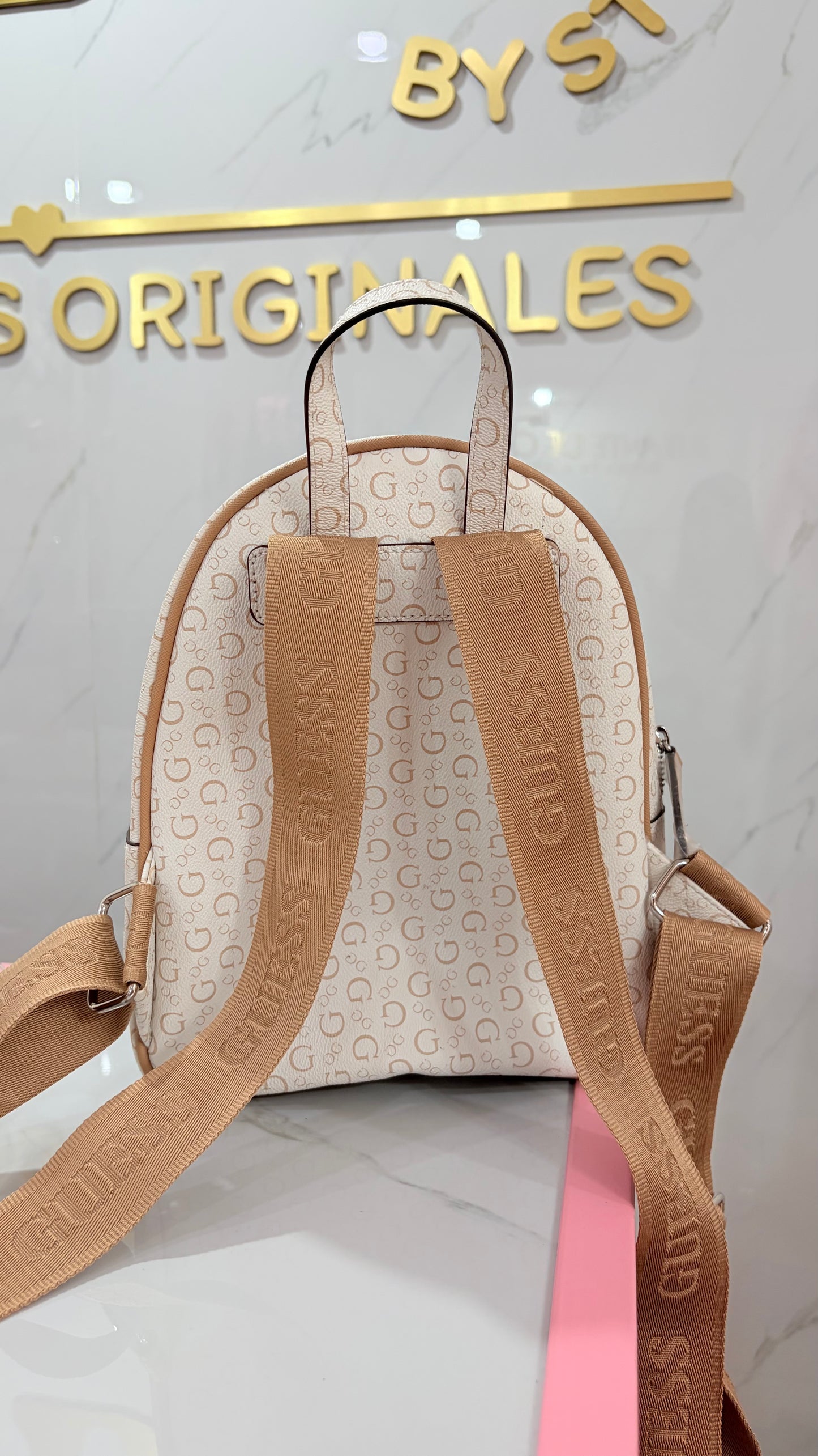 Mochila Dama Mediana Blanca Y Beige Guess
