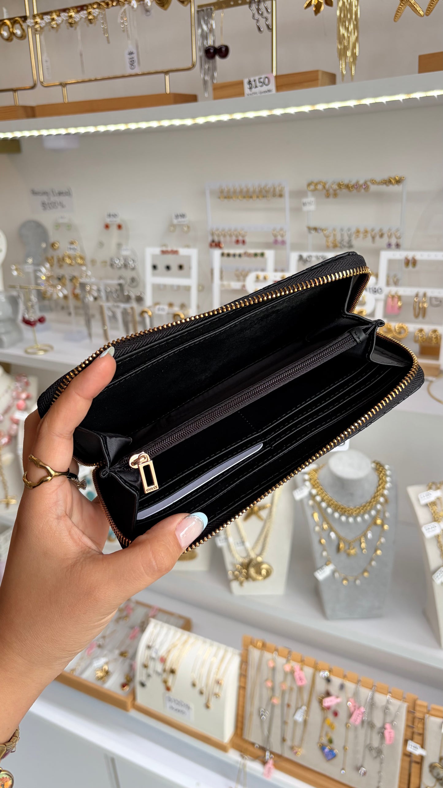 Cartera Dama Negro Guess