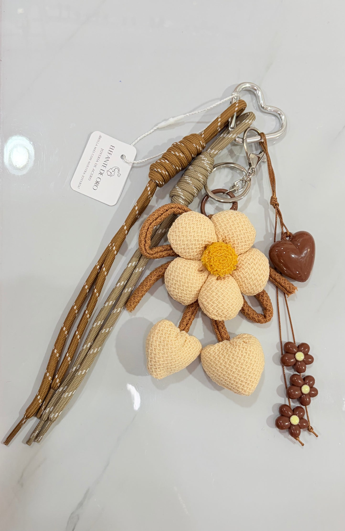Llavero Flor Con Flores Y Corazon