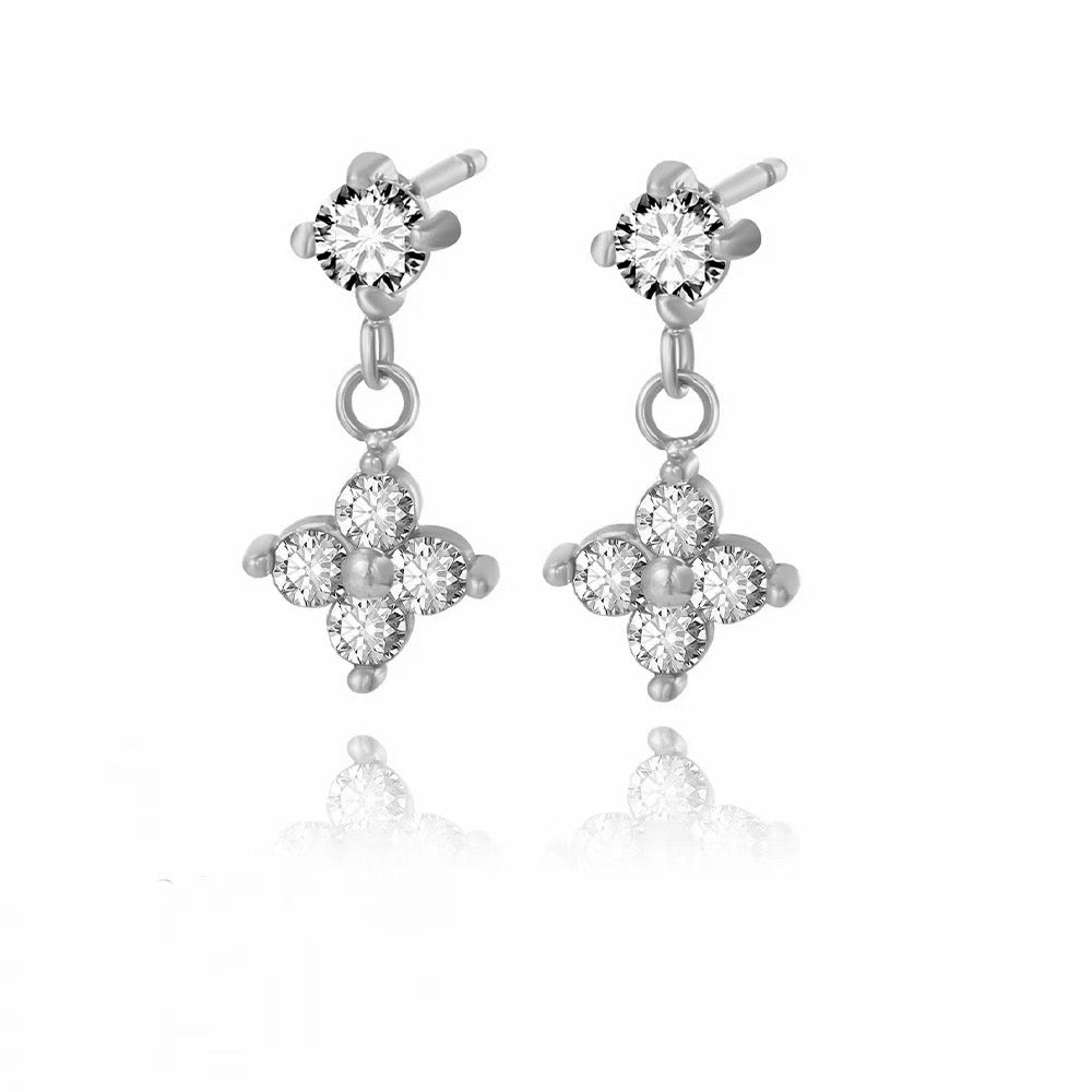 Pendientes Flor Piedras Blancas Mini