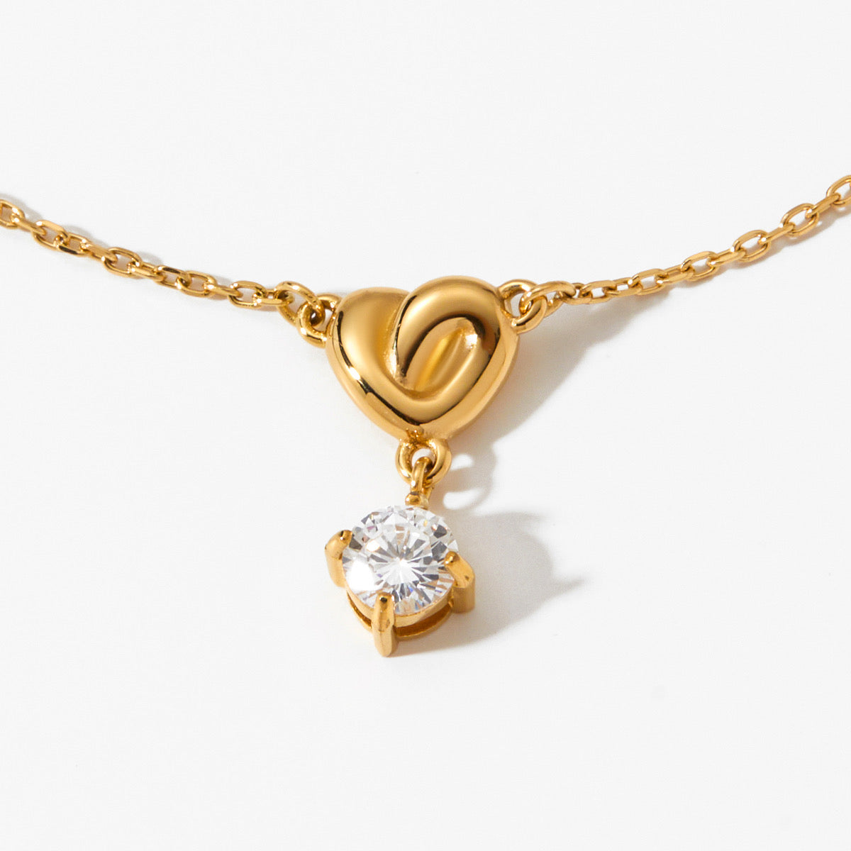 Collar Corazón Con Piedra Blanca
