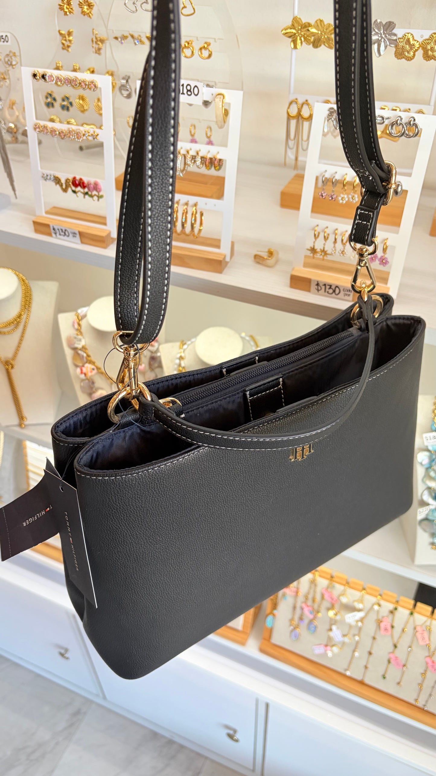 Bolsa Dama Negra Tommy Hilfiger