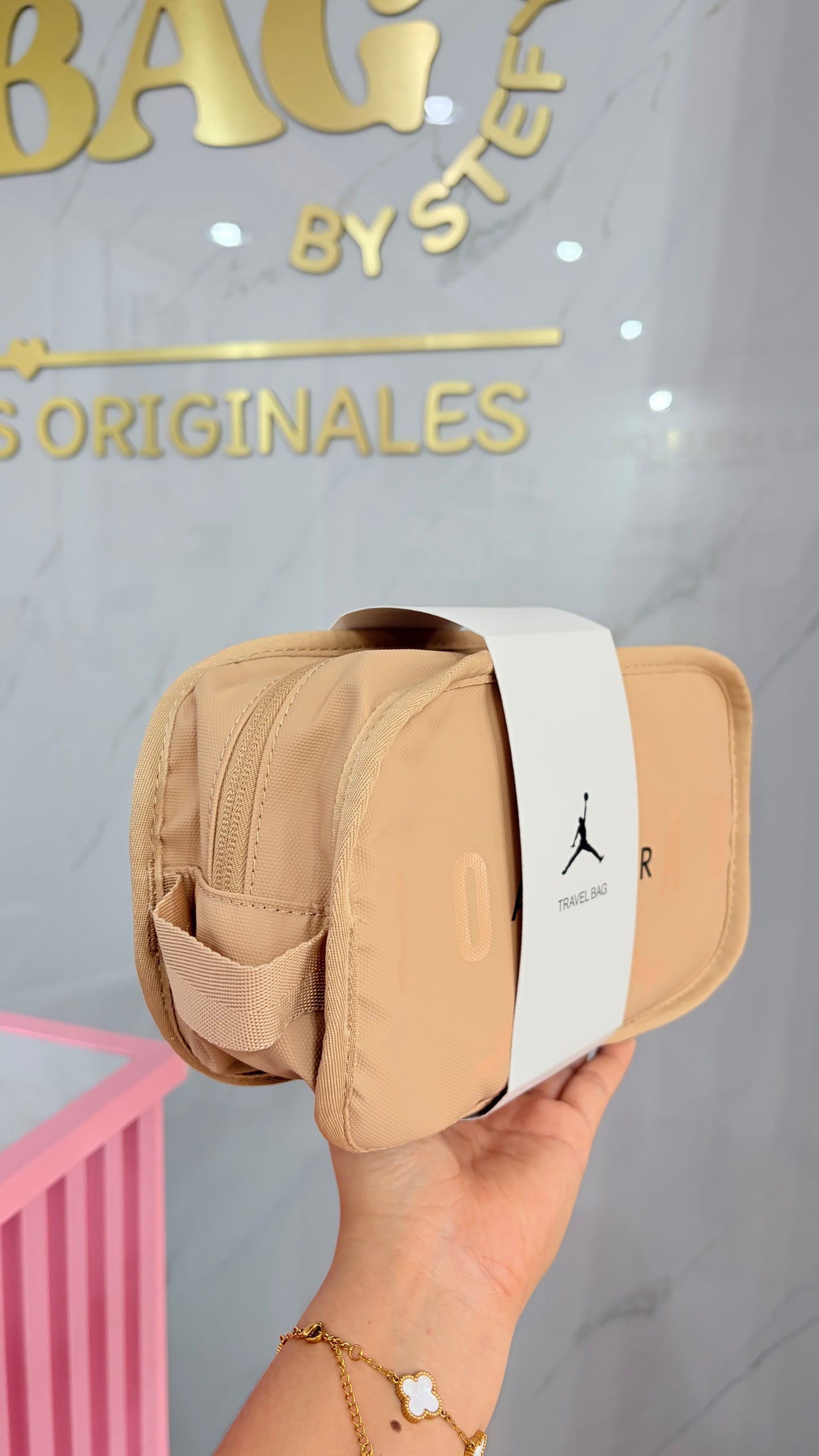 Bolso De Mano Caballero Beige Jordan