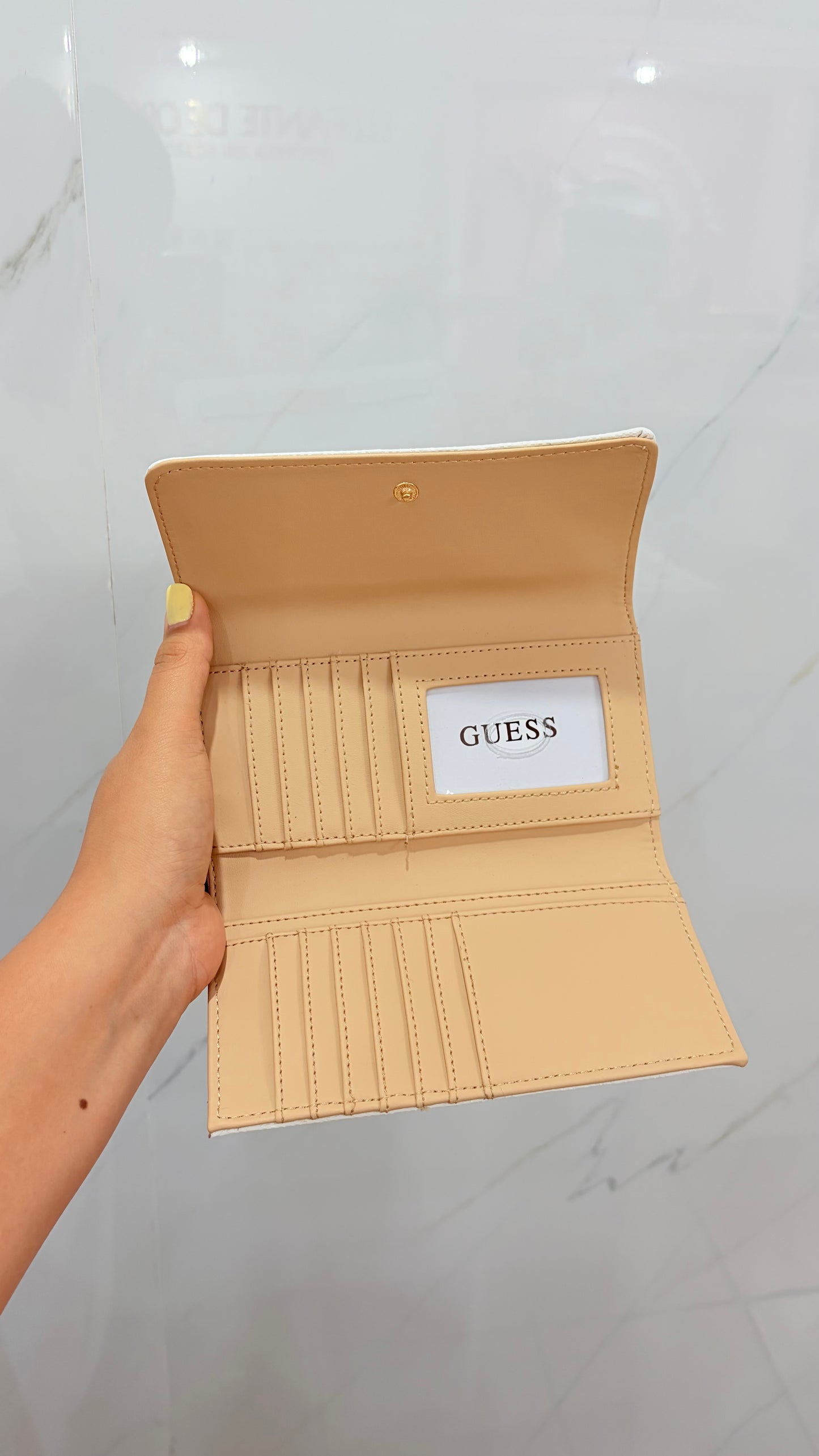 Cartera Dama Blanco Guess
