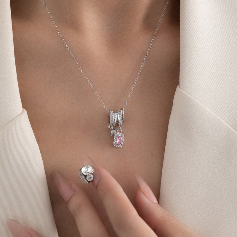 Collar Dijes Cuadrado Rosa