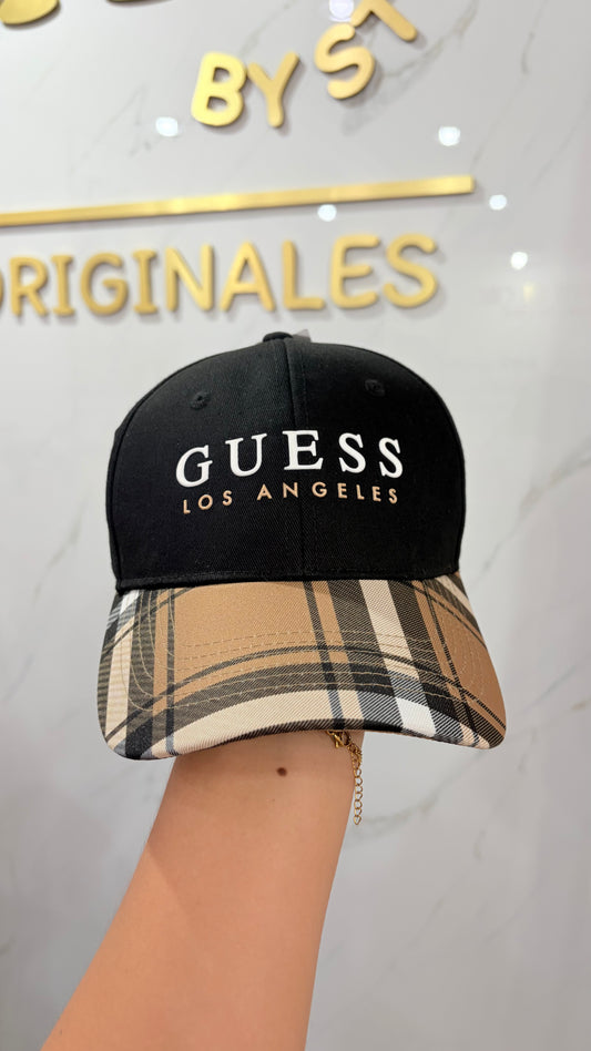 Gorra Negra Y Rayas Guess