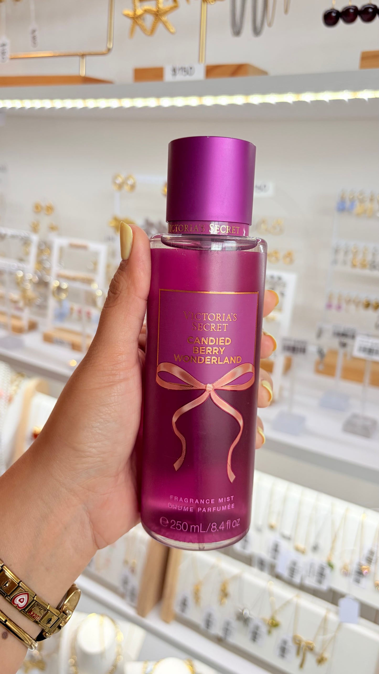 Body Mist Candied Berry Wonderland Victoria’s Secret