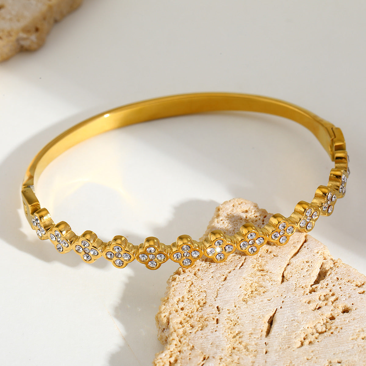 Brazalete Trébol Con Brillos