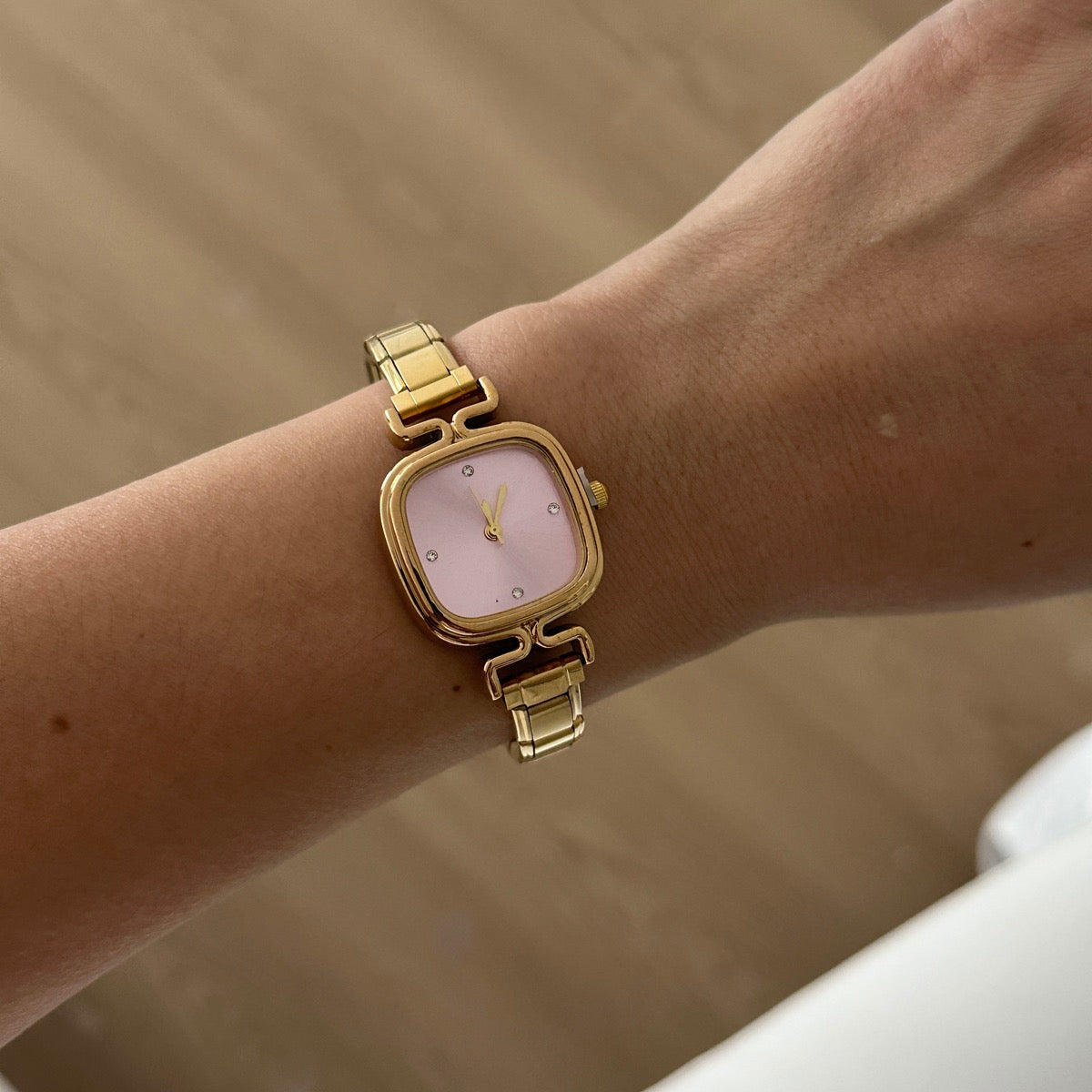 Reloj Italiano Dorado Cuadrado Rosa