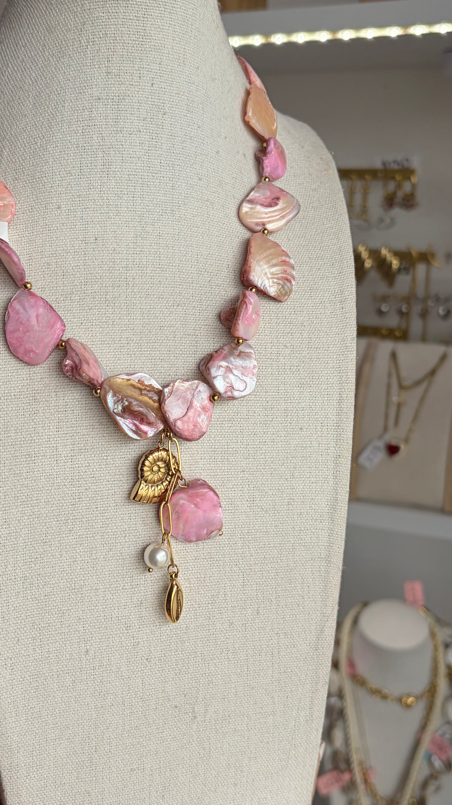Collar Maxi Rosa Concha