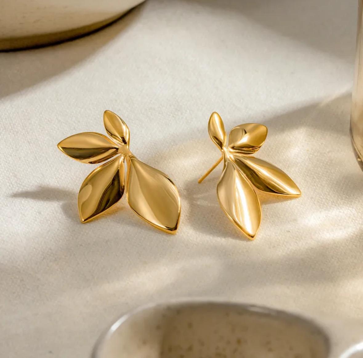 Aretes Allison Dorados