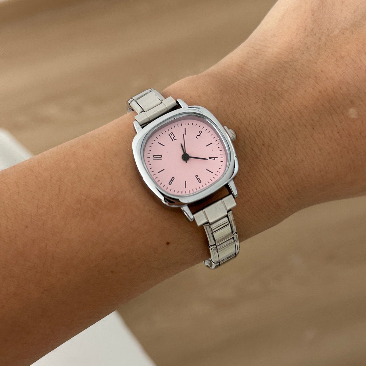 Reloj Italiano Plateado Cuadrado Rosa