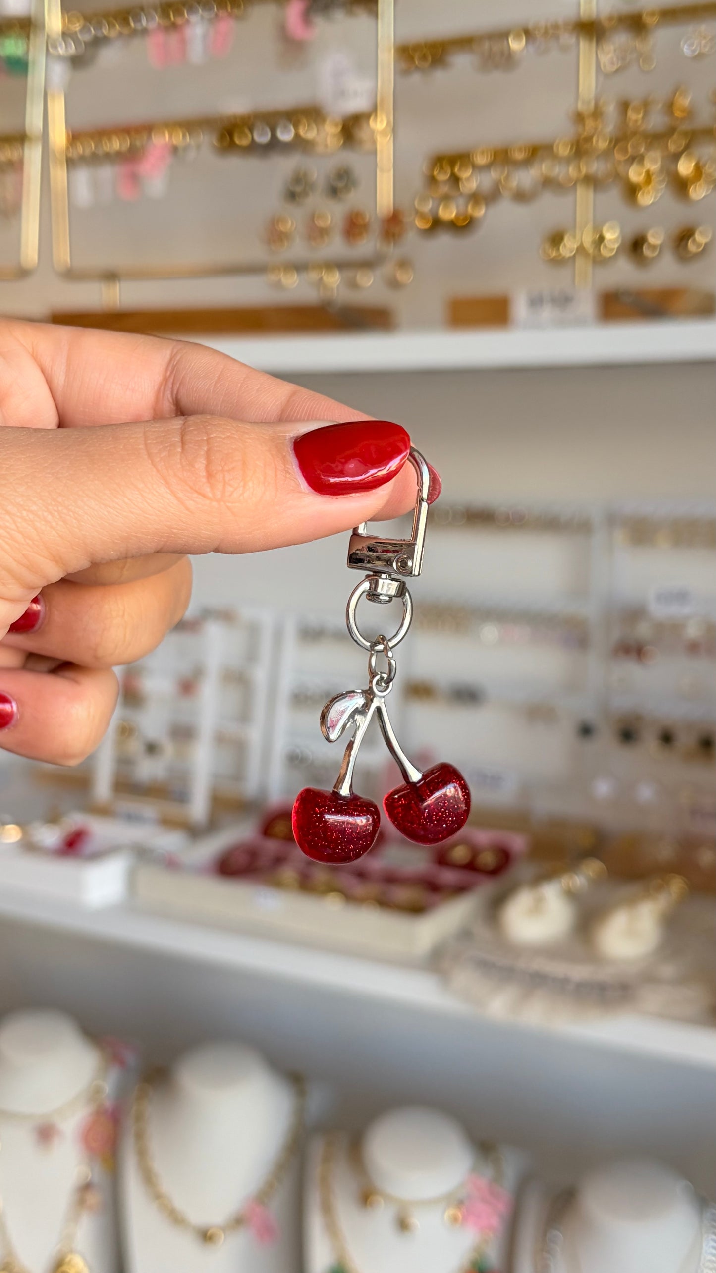 Llavero mini cerezas plateado