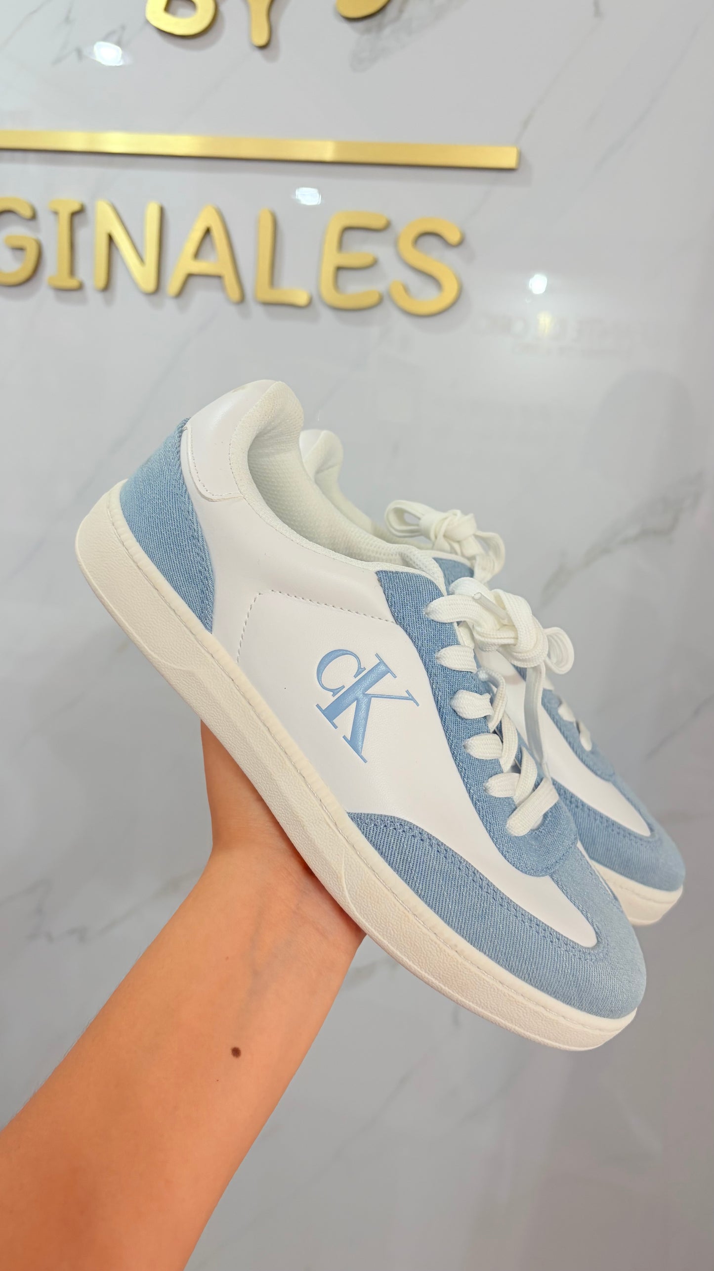 Tenis 5mx Blanco Y Azules Calvin Klein