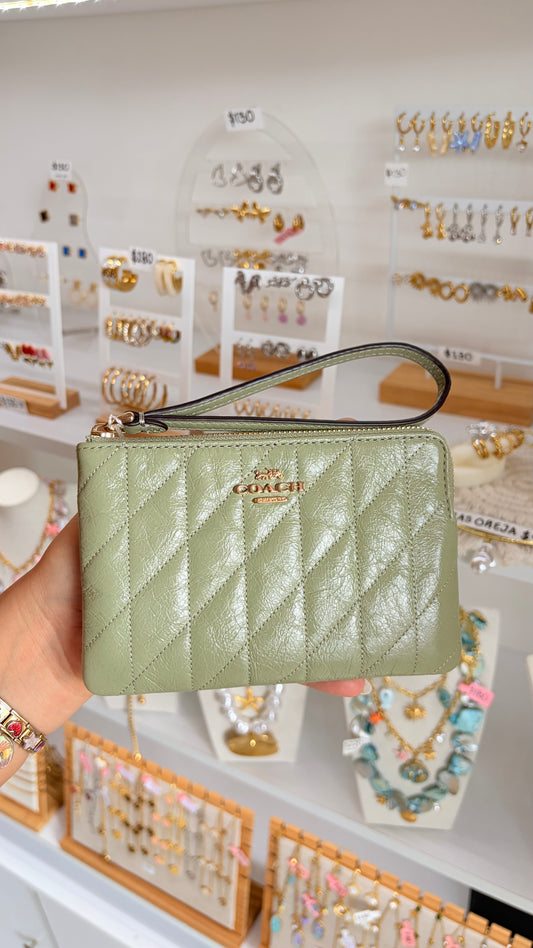 Muñequera Dama Chica Verde Coach