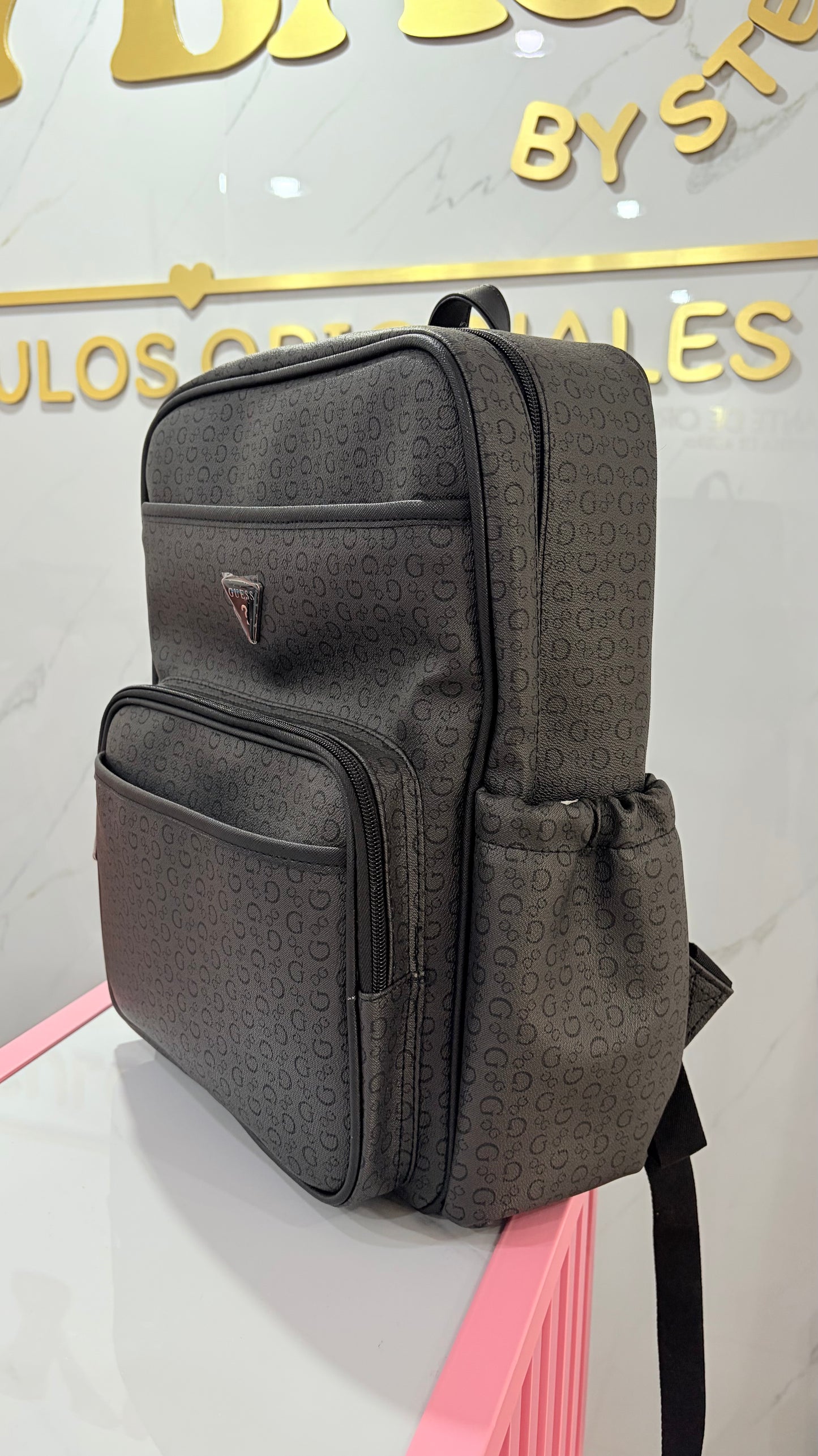 Mochila Pañalera Unisex Negra Guess