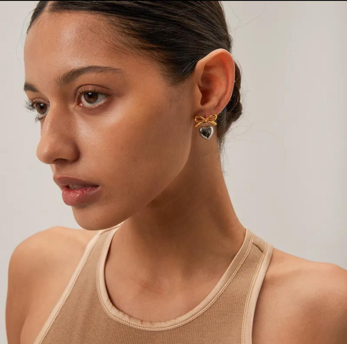 Aretes Lourdes Dorado y Plateado