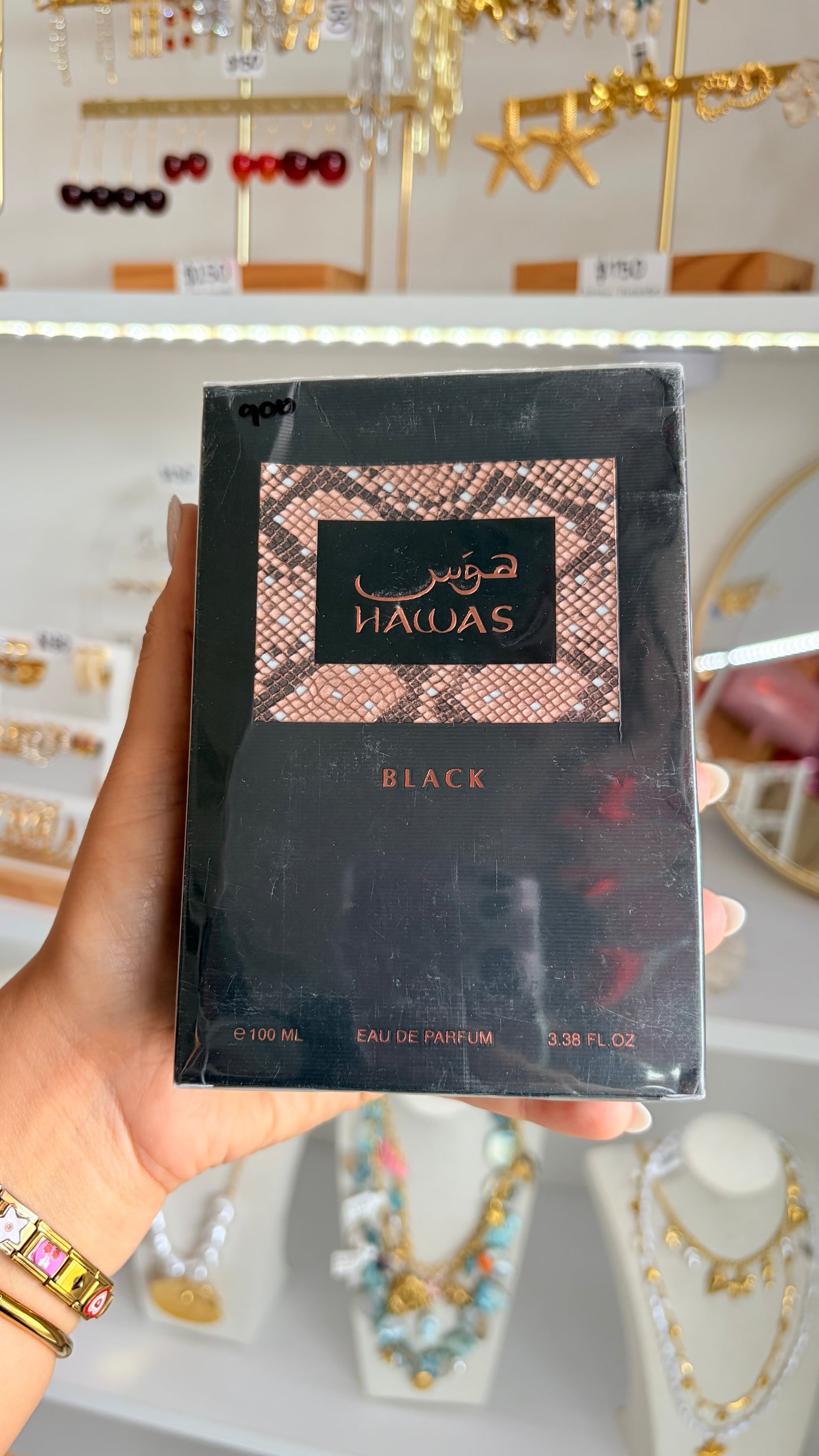Perfume Caballero Black Hawas
