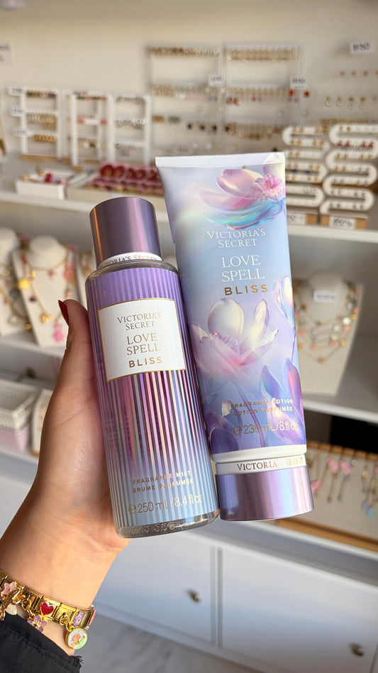 Dúo body mist y crema Love Spell Bliss Victoria’s Secret