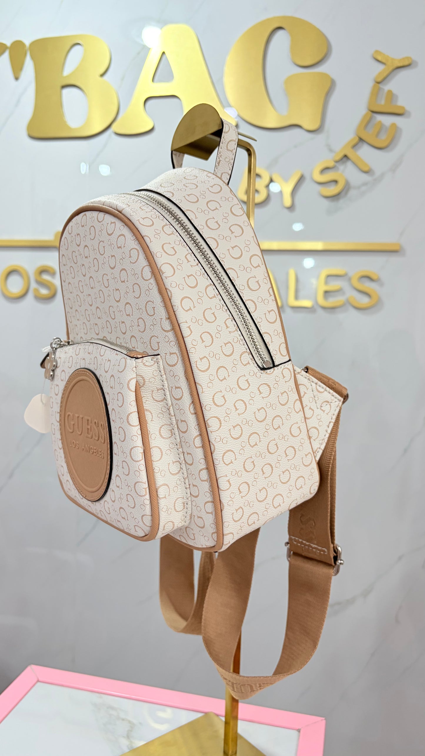 Mochila Dama Mediana Blanca Y Beige Guess