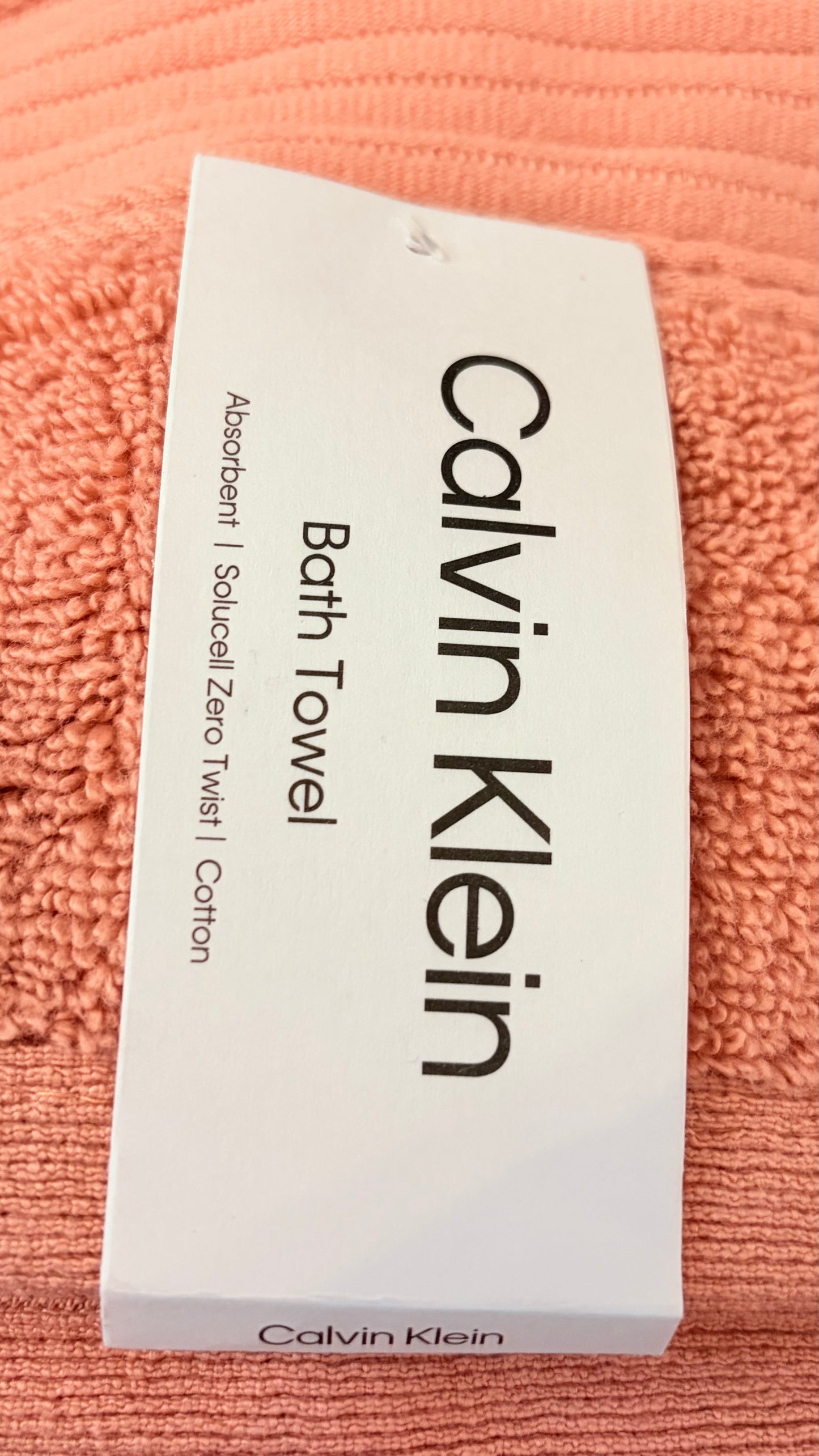 Toalla Grande Rosa Coral Calvin Klein