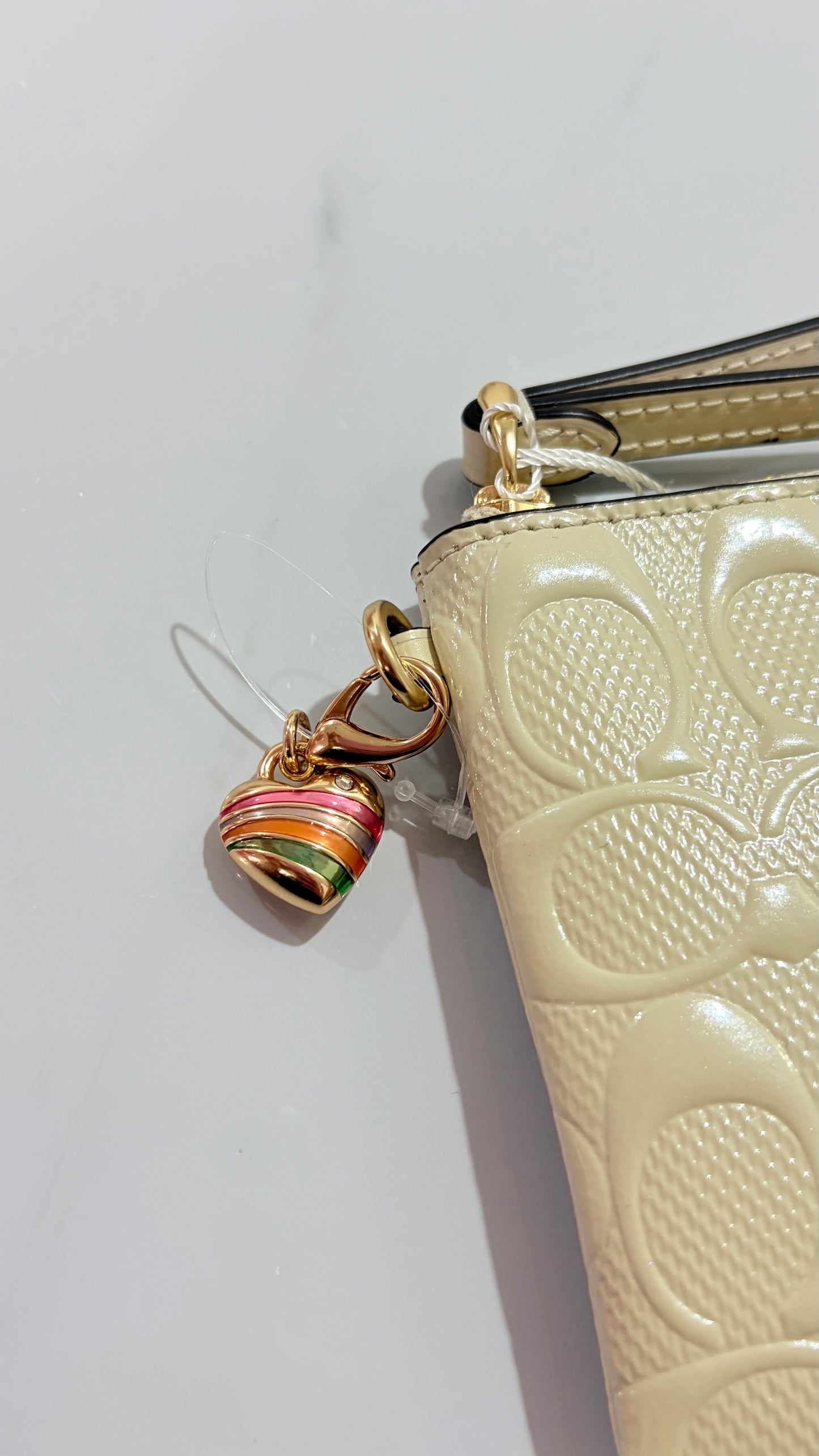 Muñequera Dama Chica Blanca Coach