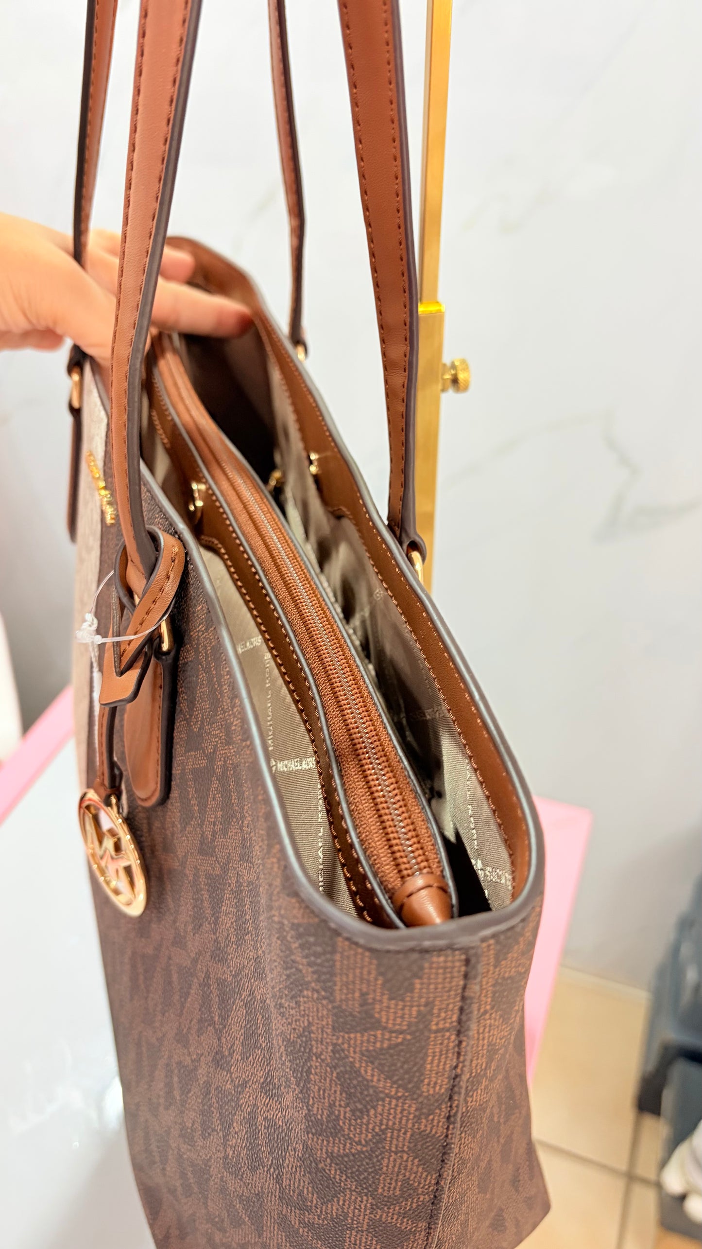 Bolsa Dama Tote Vainilla Y Marrón Michael Kors