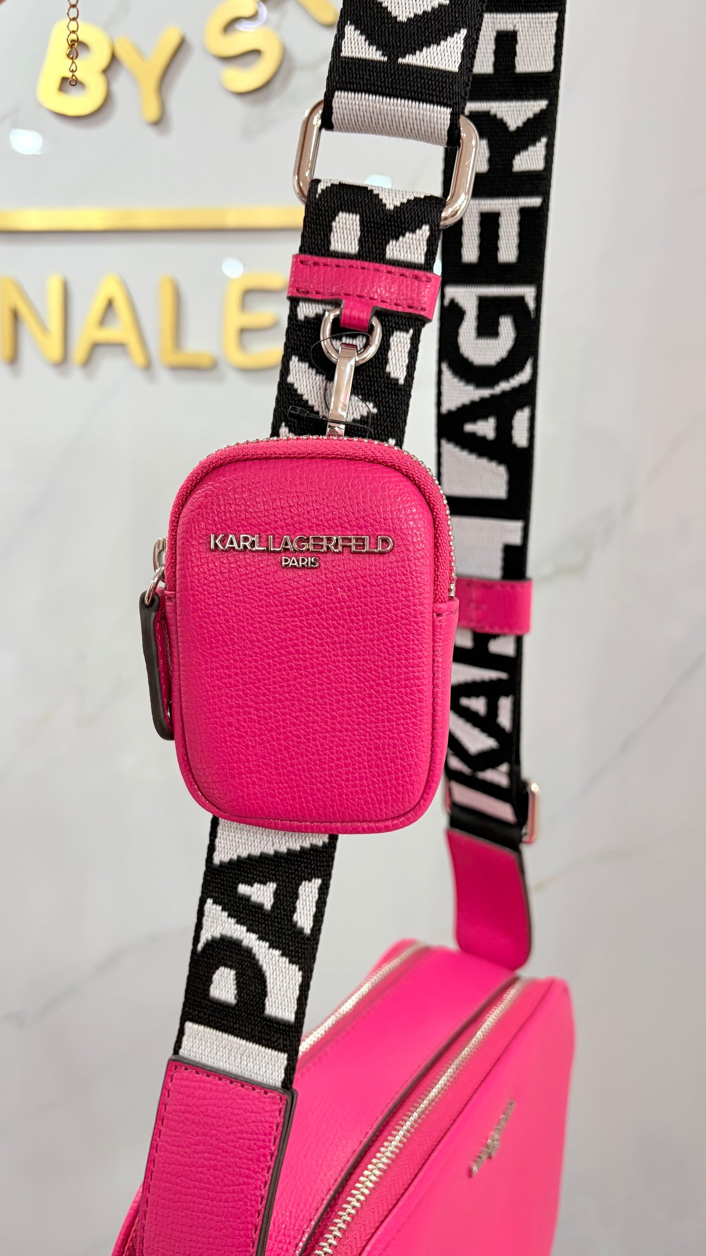 Bolsa Dama Crossbody Fucsia Karl Lagerfeld