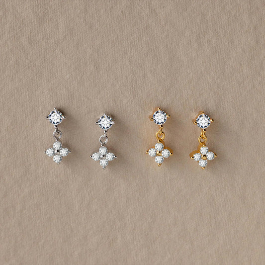 Pendientes Flor Piedras Blancas Mini
