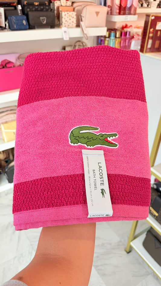 Toalla Grande Fucsia Lacoste