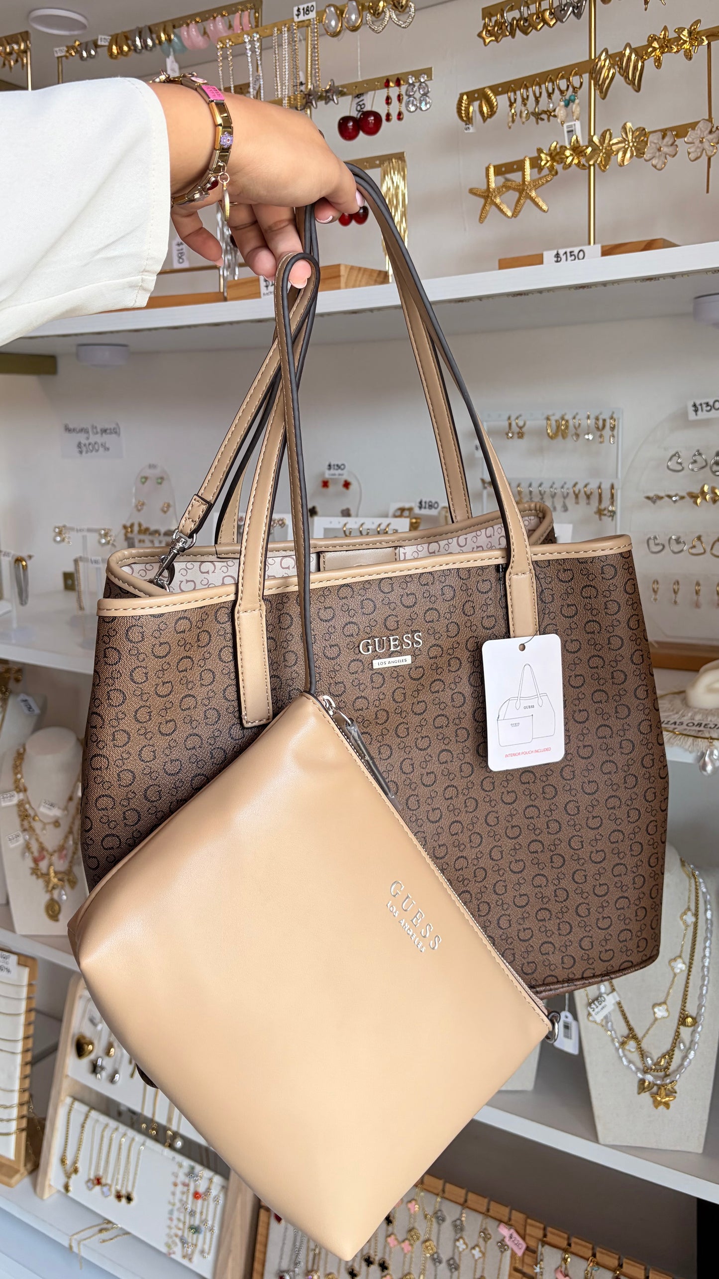 Bolsa Dama 2 Piezas Tote Chocolate Guess