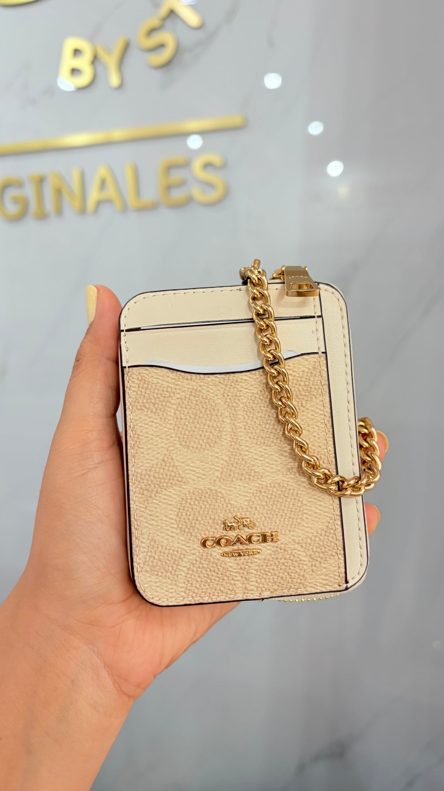 Zip Card Case Beige Y Blanco  Coach