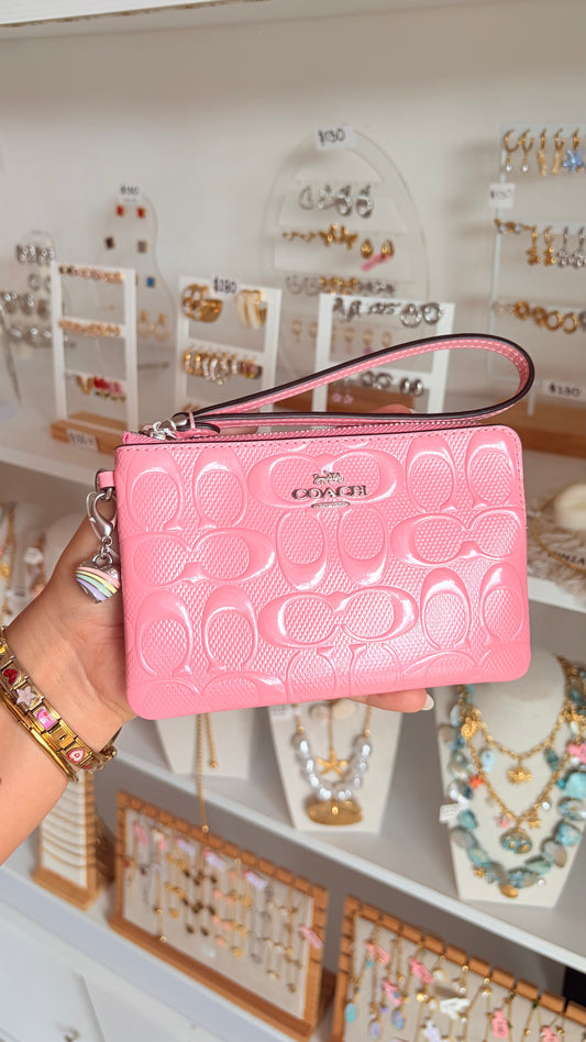 Muñequera Dama Chica Rosa Coach