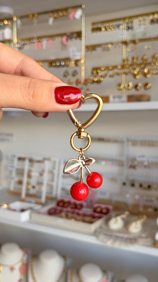 Llavero mini cerezas dorado
