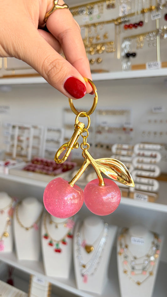 Llavero maxi cerezas rosas y dorado