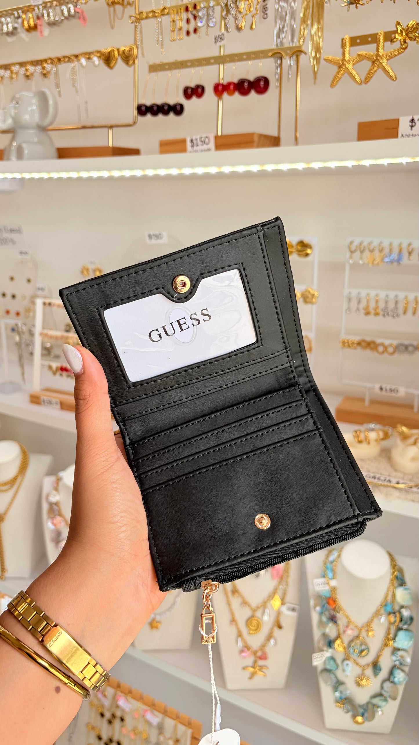 Cartera Dama Negra Guess