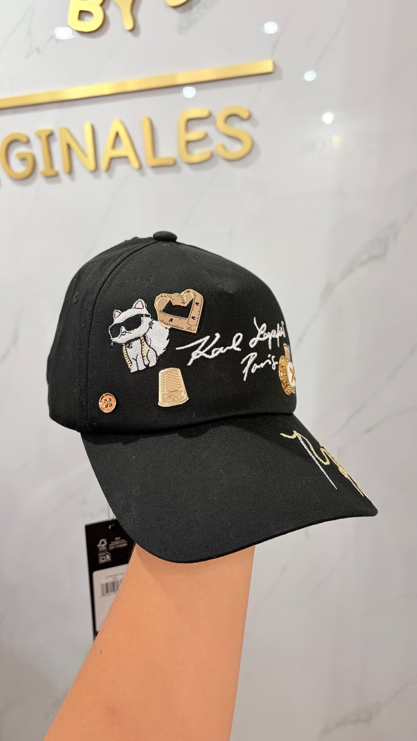 Gorra Negra Karl Lagerfeld