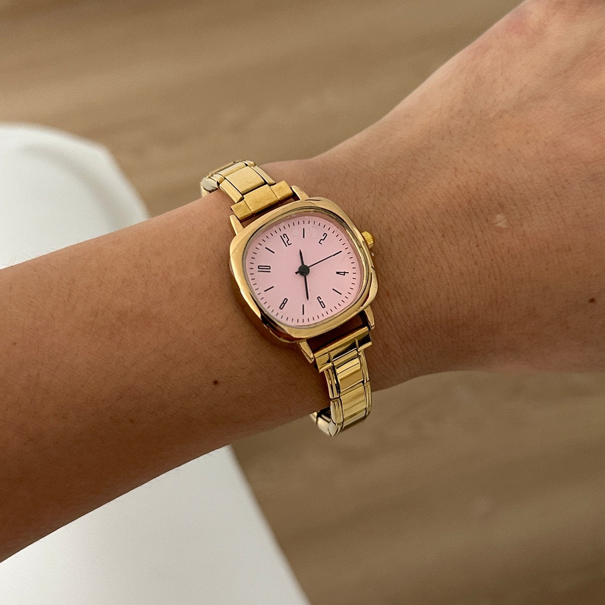Reloj Italiano Dorado Cuadrado Rosa