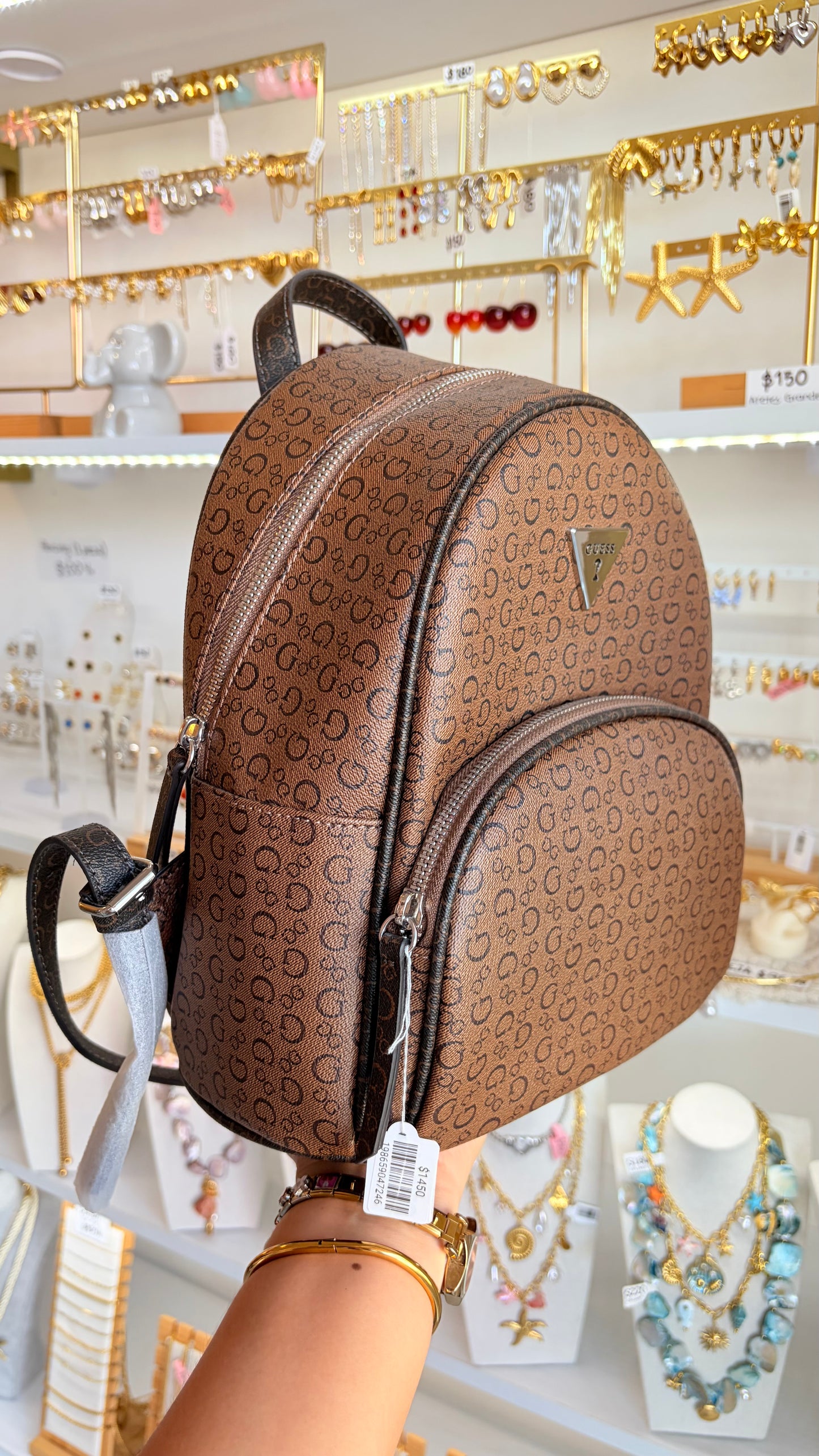Mochila Dama Chica Chocolate Guess