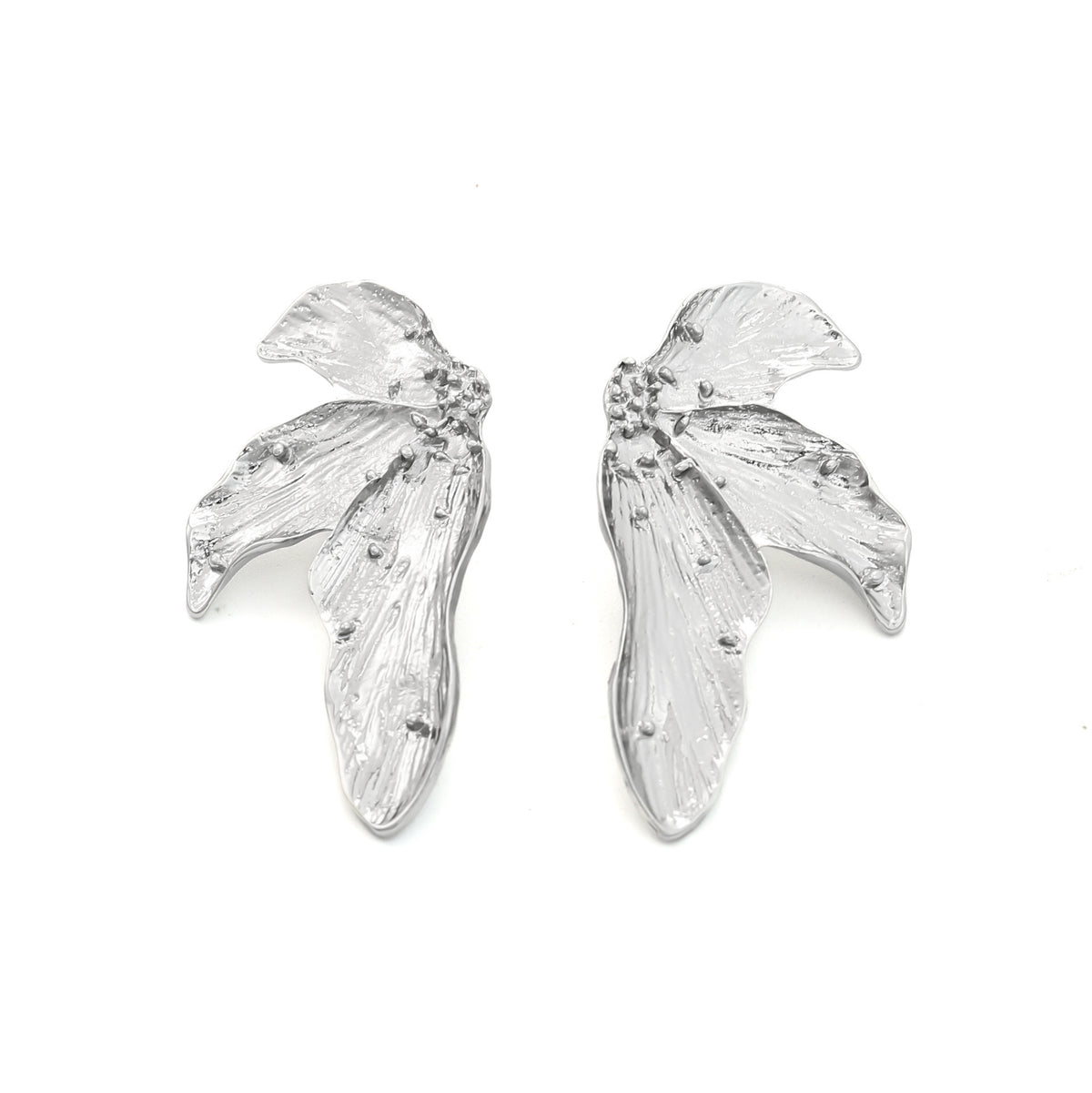 Aretes Hojas Haladas Chicos