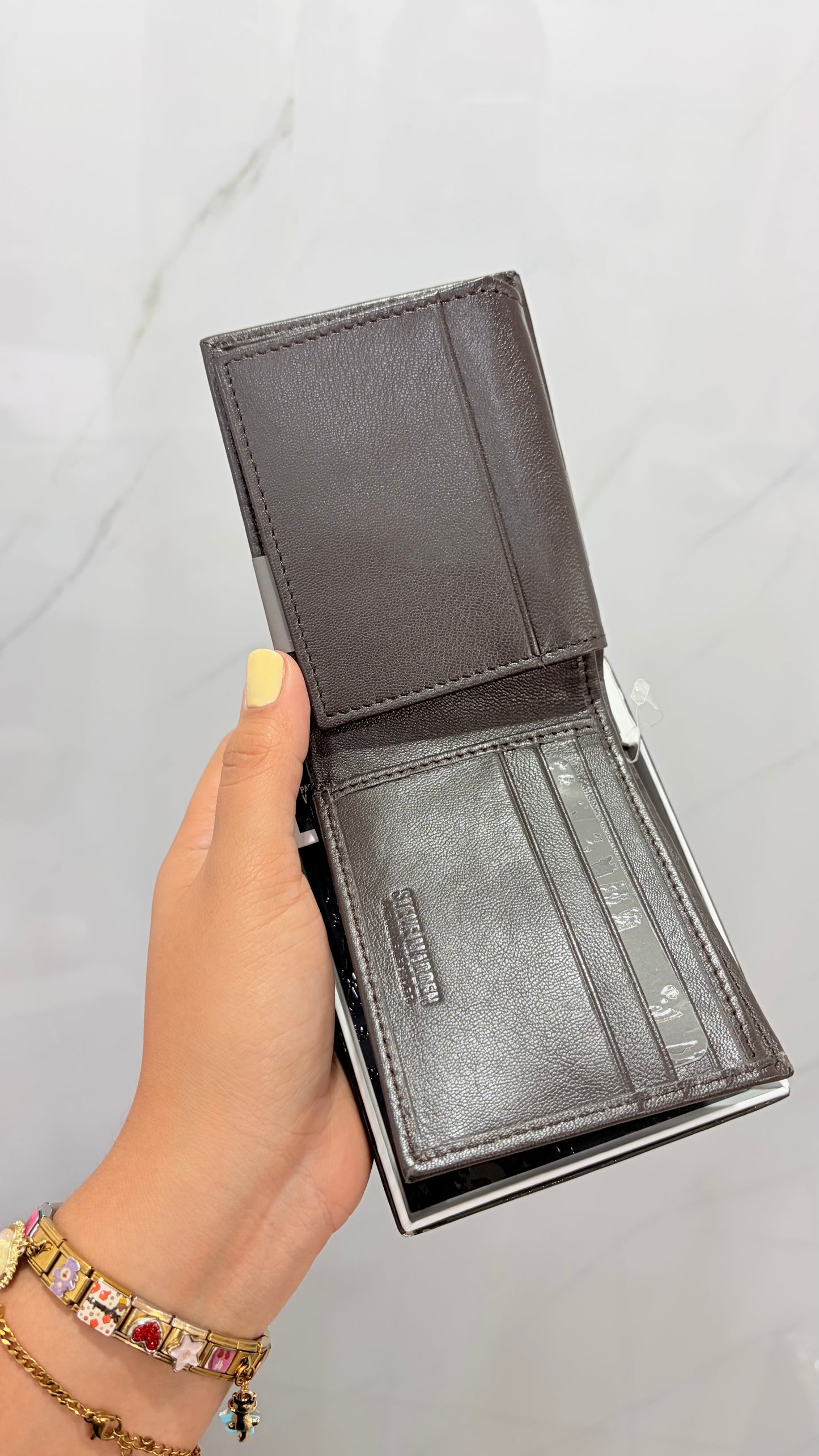Cartera Caballero Chocolate Oscuro Steve Madden