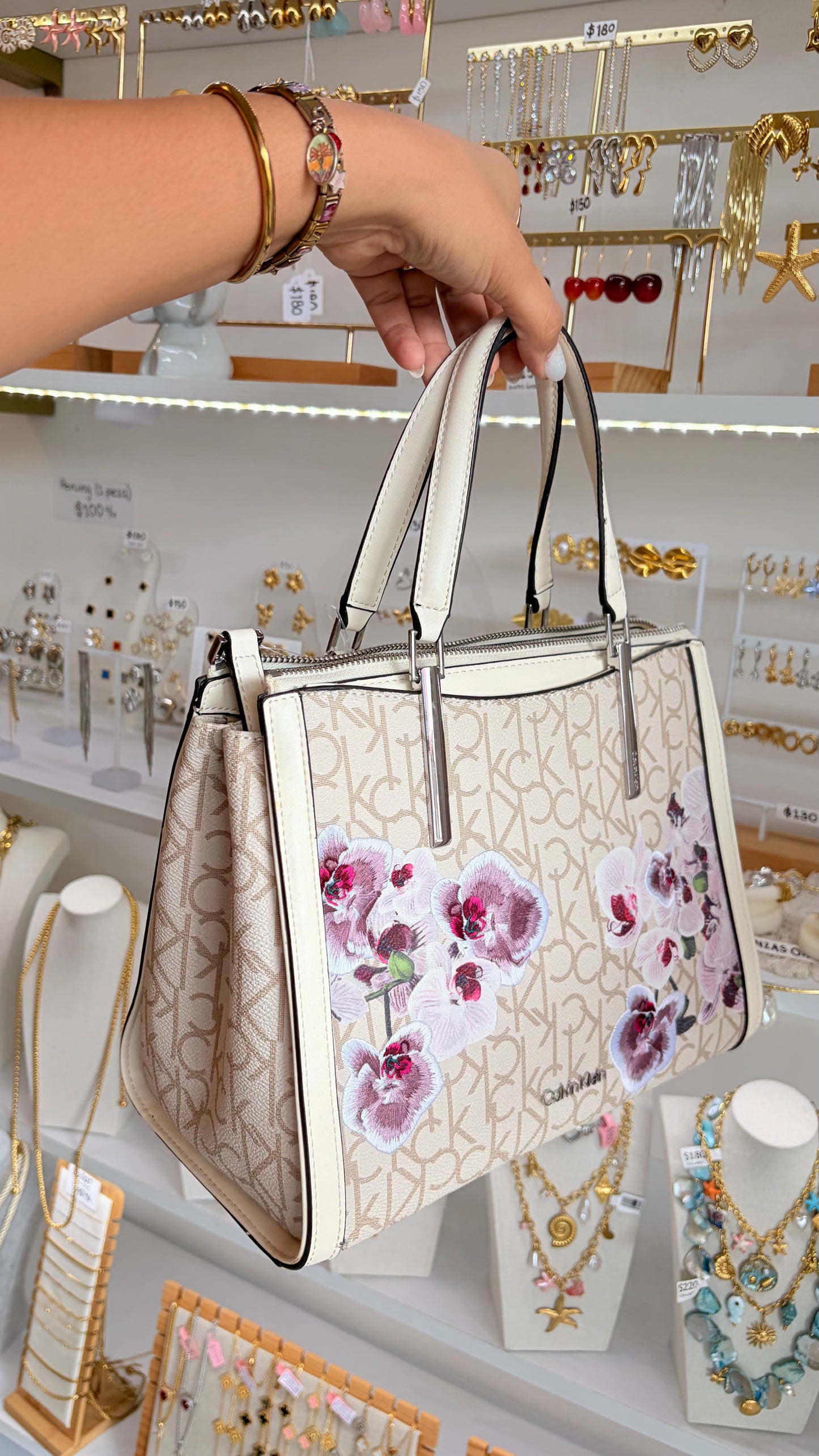 Bolsa Dama Beige Con Flores Calvin Klein