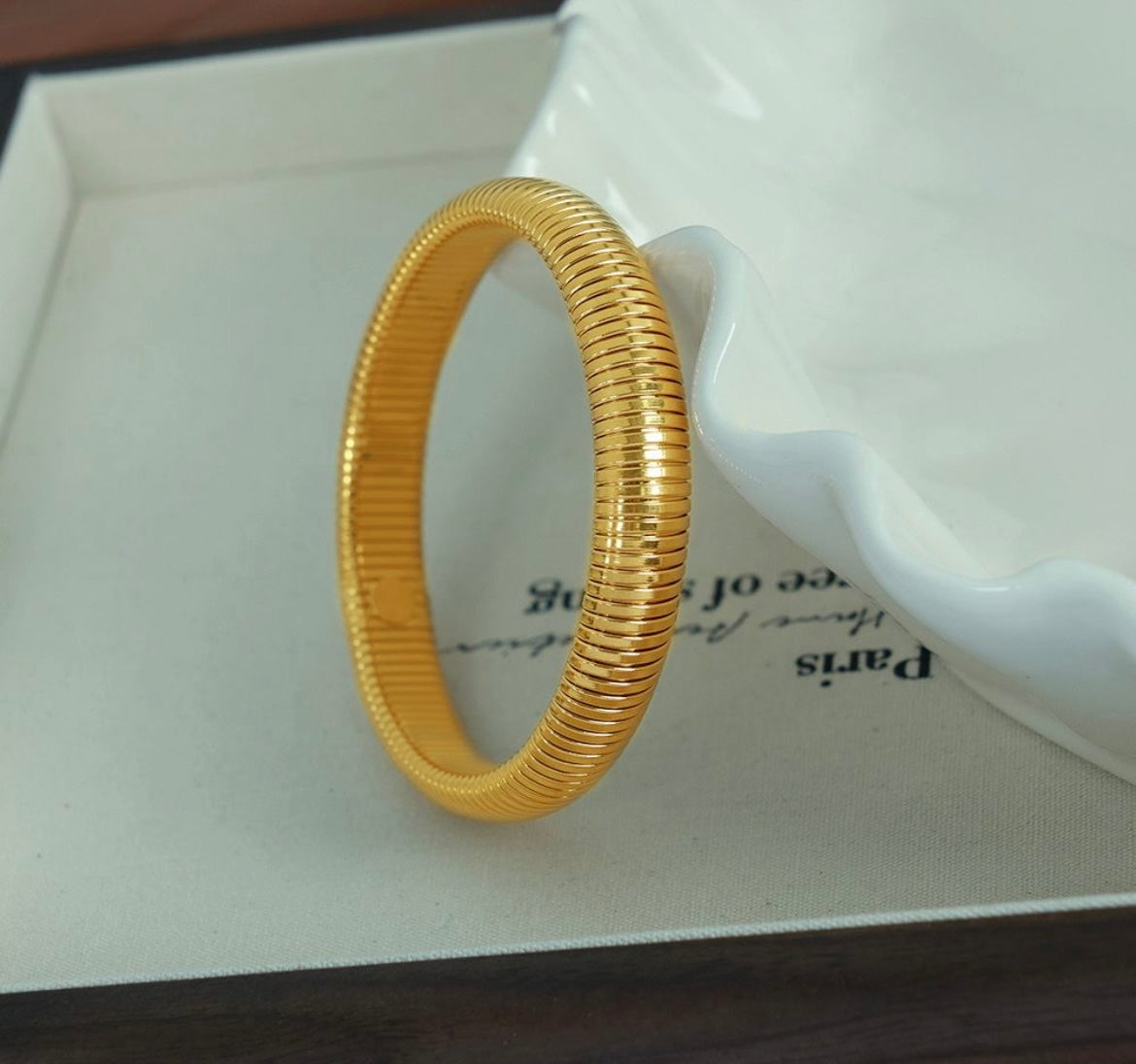 Brazalete Lisa Dorado