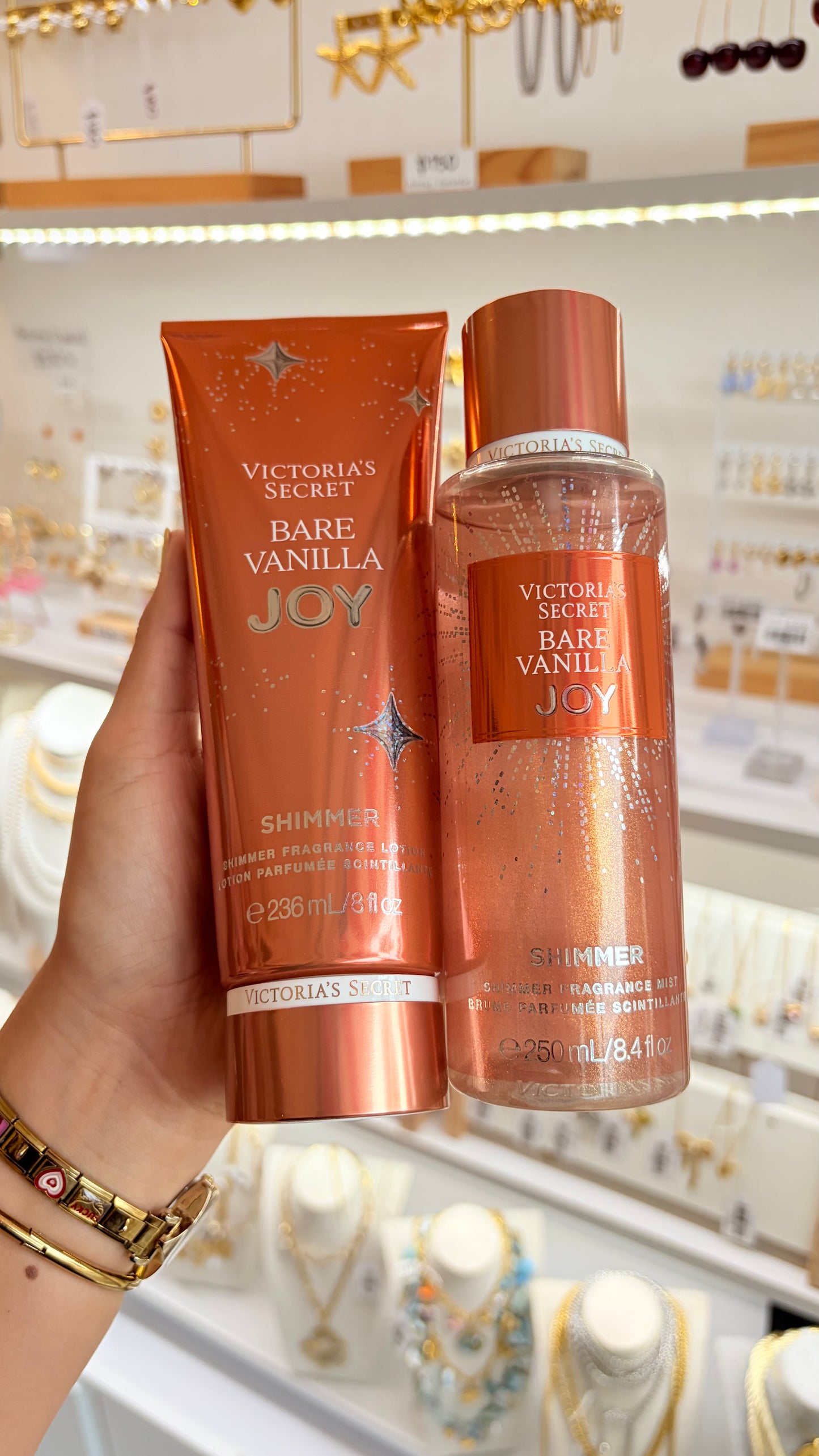 Dúo body mist y crema Bare Vainilla Joy Shimmer Victoria’s Secret